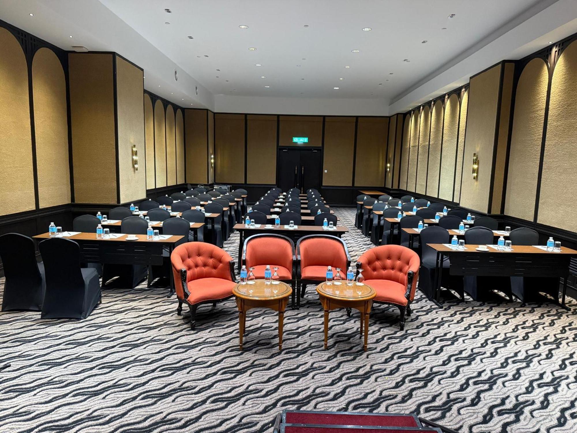 Renai Hotel קוטה בארו מראה חיצוני תמונה