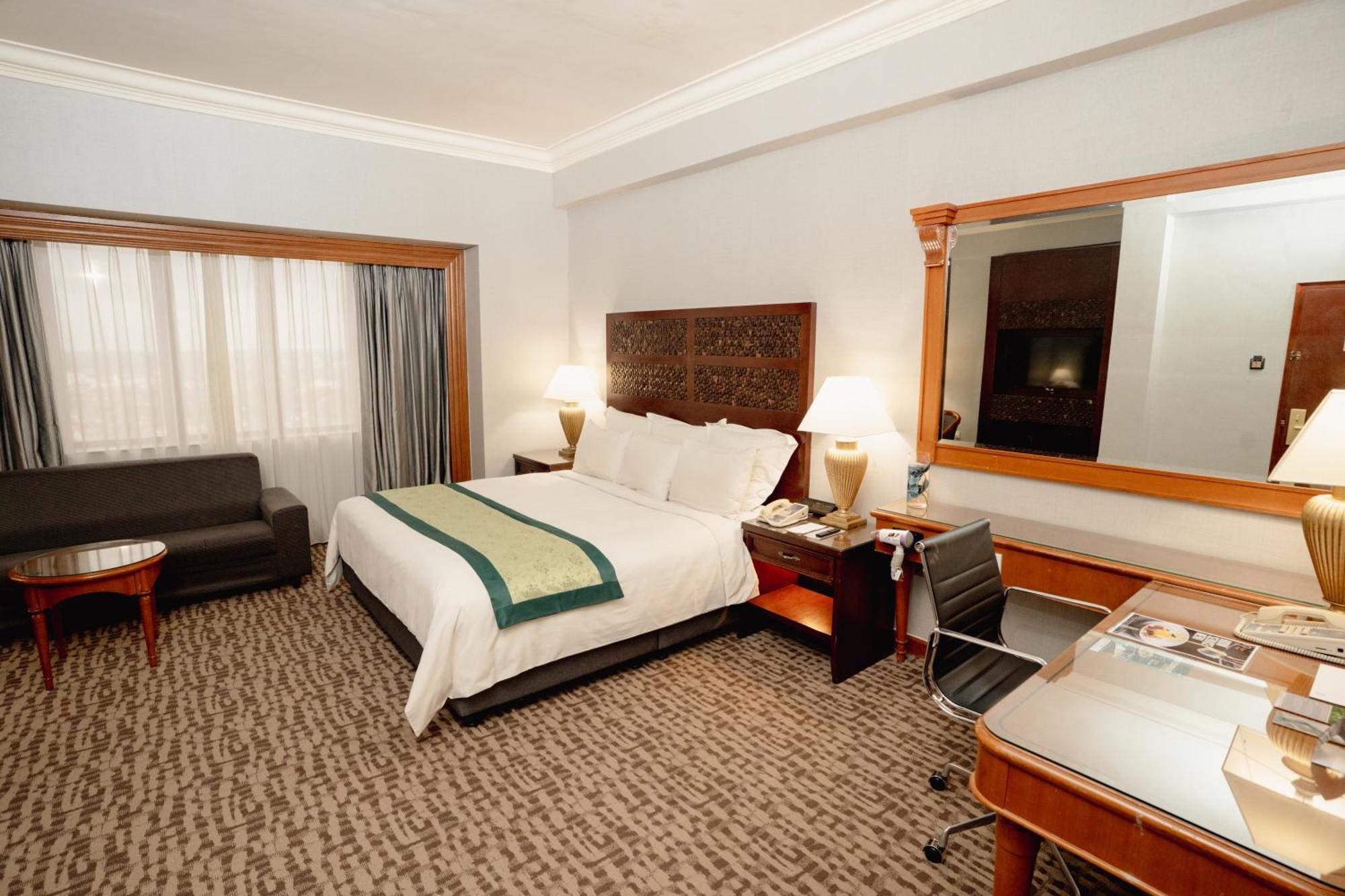 Renai Hotel קוטה בארו מראה חיצוני תמונה