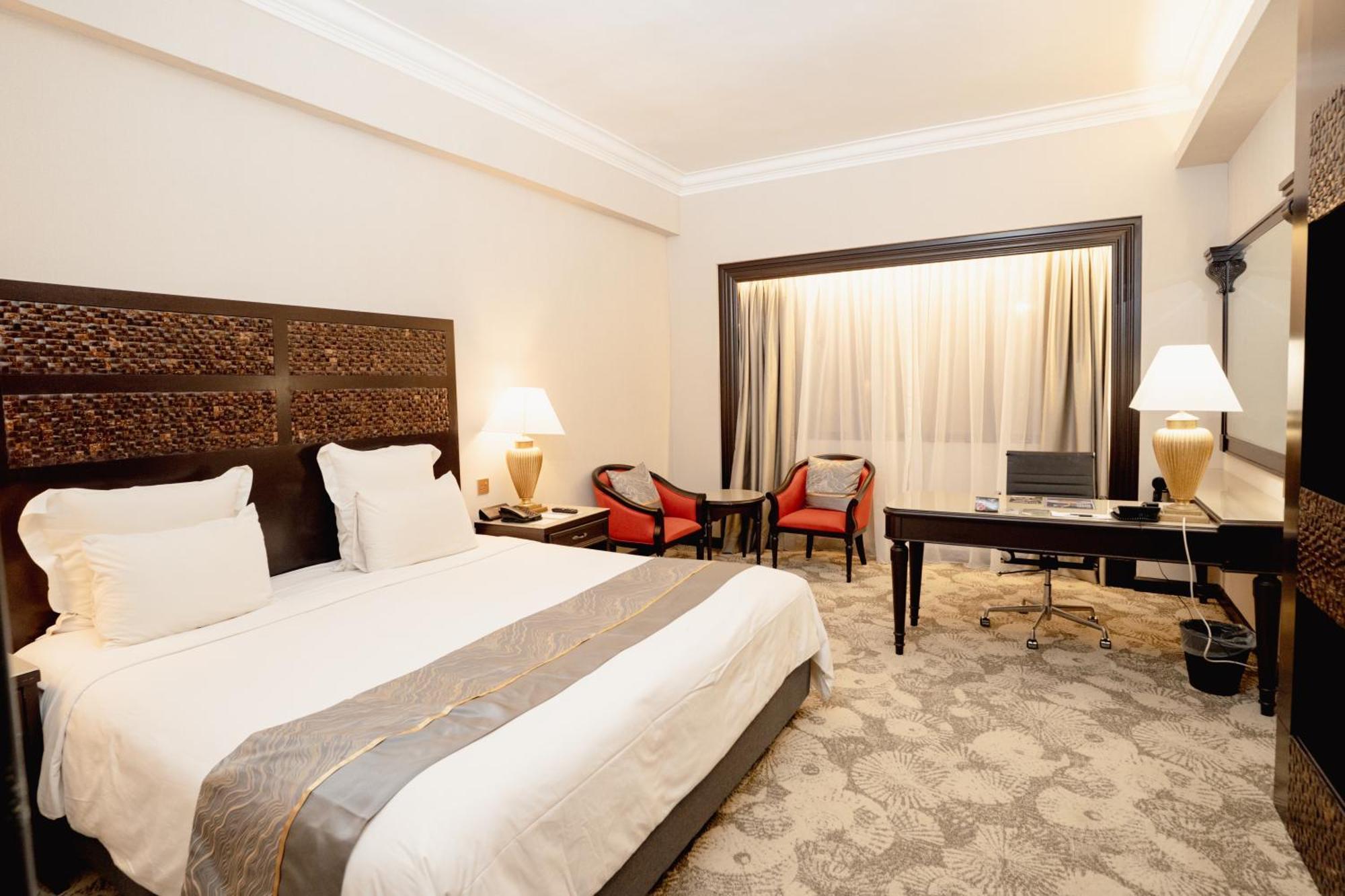 Renai Hotel קוטה בארו מראה חיצוני תמונה